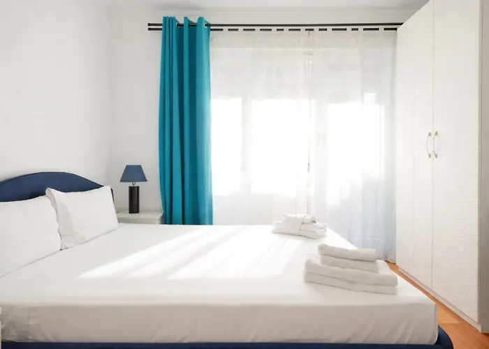 Elegantis Scalia Comfortable With 2 Private Balcony - Vaticano, Metro And Historic Centre Nearby דירה