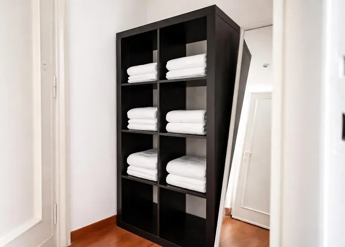 Elegantis Scalia Comfortable With 2 Private Balcony - Vaticano, Metro And Historic Centre Nearby דירה *