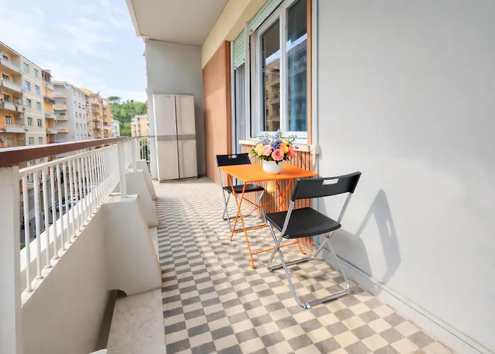 Elegantis Scalia Comfortable With 2 Private Balcony - Vaticano, Metro And Historic Centre Nearby דירה